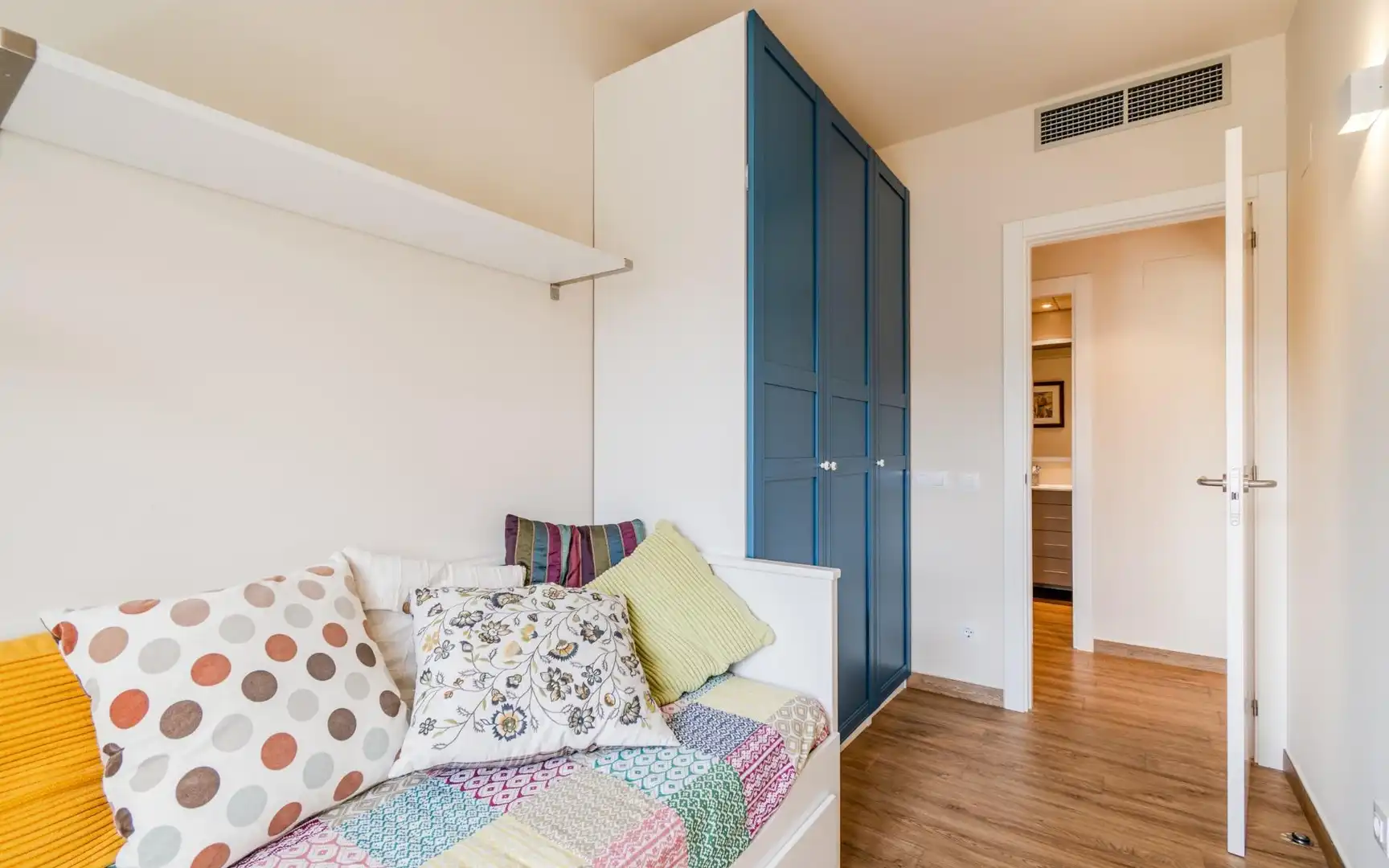 Habitación de Apartamento de alquiler en Girona con Balcón