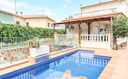 Swimming pool of House or chalet for sale in Calafell  with Air Conditioner, Heating and Private garden