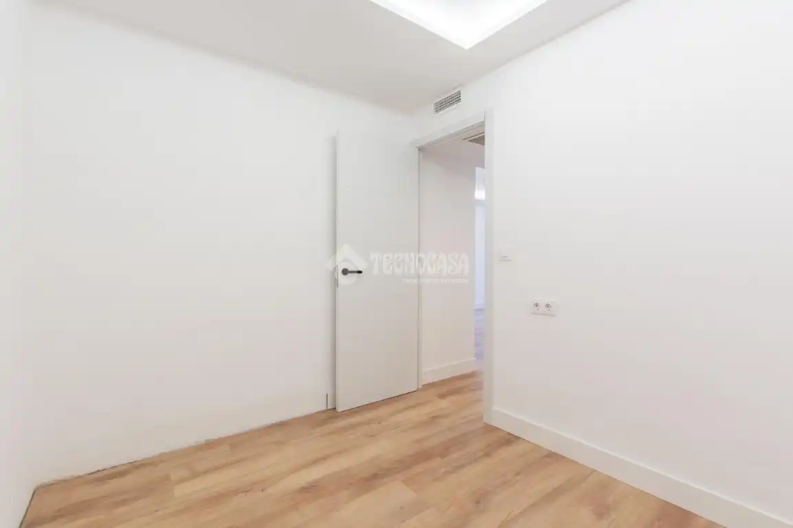 Habitación de Piso en venta en Fuencarral - El Pardo