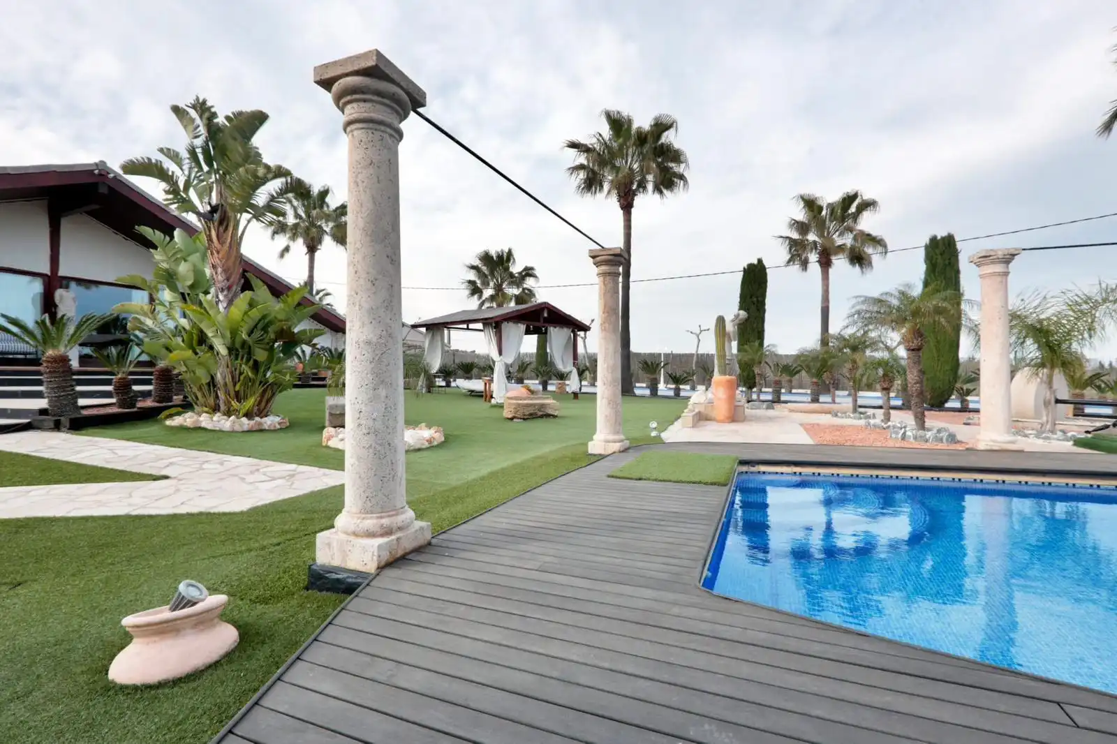 Terrassa de Casa o xalet en venda en Valladolid amb Aire condicionat, Calefacció i Jardí privat