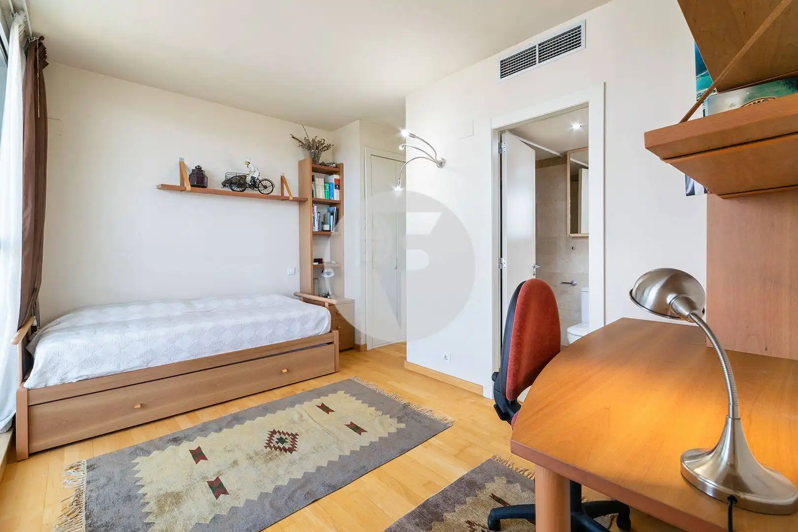 Habitación de Dúplex en venta en Barcelona con Aire acondicionado, Calefacción y Terraza