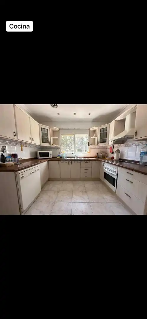 Cocina de Casa o chalet en venta en Paterna con Aire acondicionado, Jardín privado y Piscina