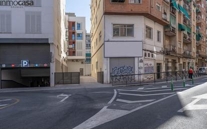 Exterior view of Premises for sale in  Granada Capital