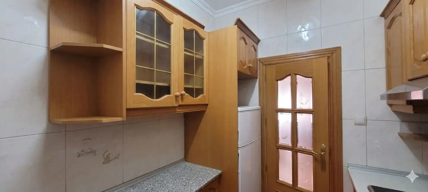 Cocina de Piso en venta en Albacete con Calefacción y Amueblado