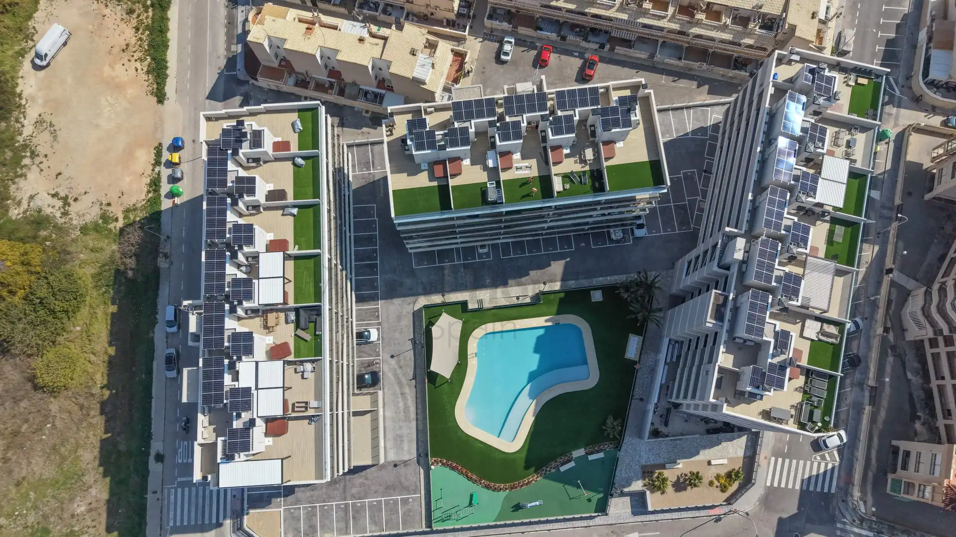 Vista exterior de Casa o xalet en venda en Santa Pola amb Aire condicionat, Calefacció i Traster