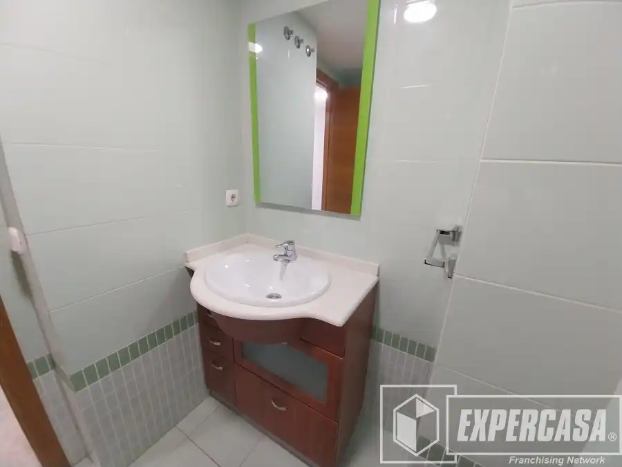 Bany de Dúplex en venda en Torrent amb Aire condicionat i Terrassa