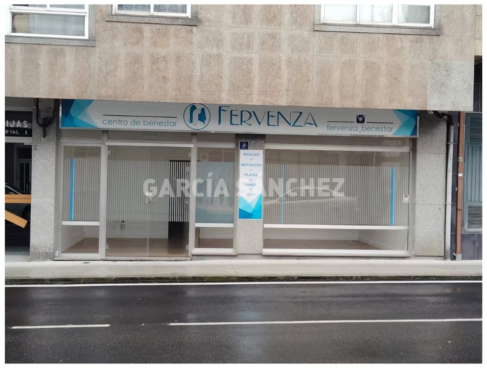 Local en venda en Noia