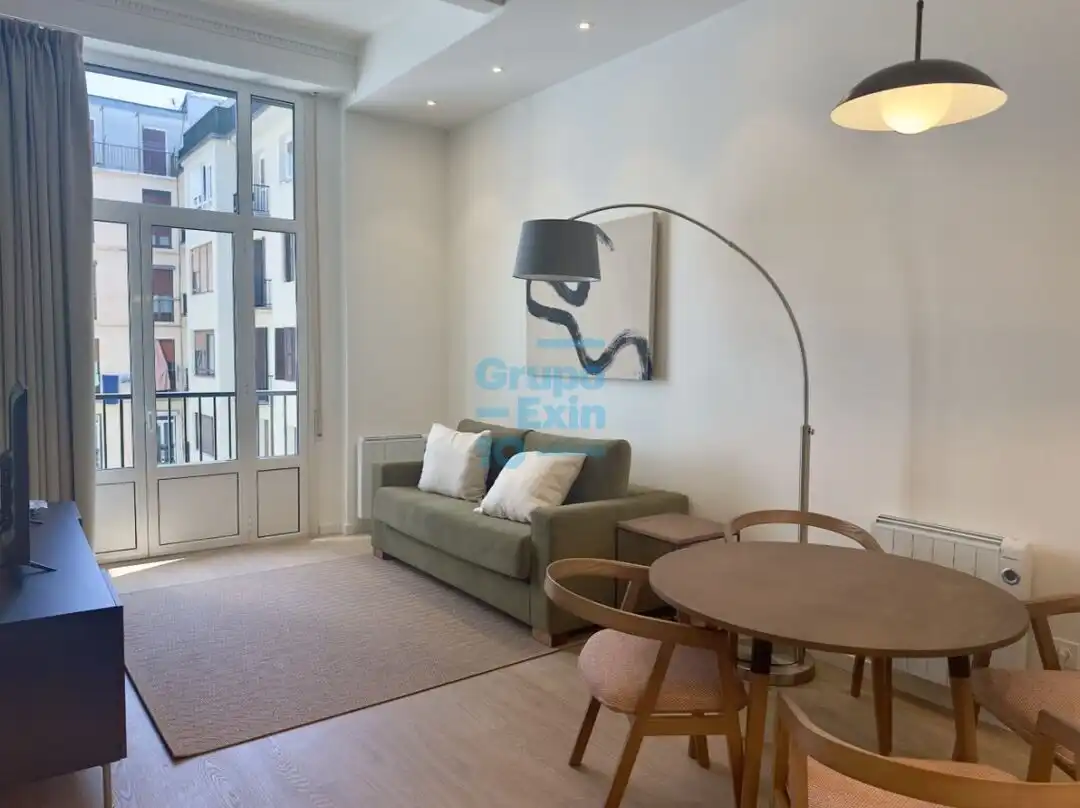 Living room of Flat for rent in Donostia - San Sebastián   with Heating