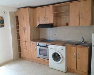 Kitchen of Apartment to rent in  Zaragoza Capital  with Heating, Oven and Washing machine