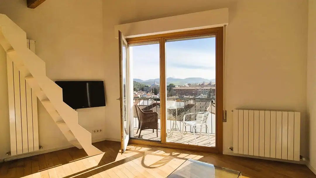 Ático en venta en Avenida BAJA NAVARRA, 34, 2º Ensanche