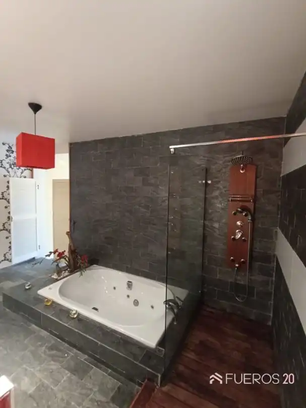 Piso en venta en Txabarri - La Unión - Vista Alegre