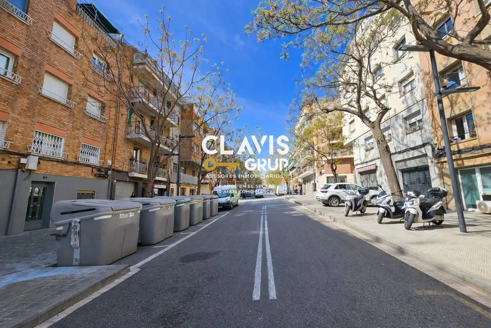 Vista exterior de Pis en venda en Barcelona amb Moblat, Forn i Rentadora