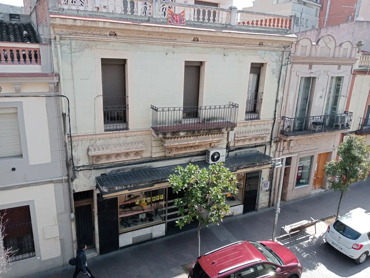 Exterior view of Houses for sale in Montcada i Reixac  with Furnished