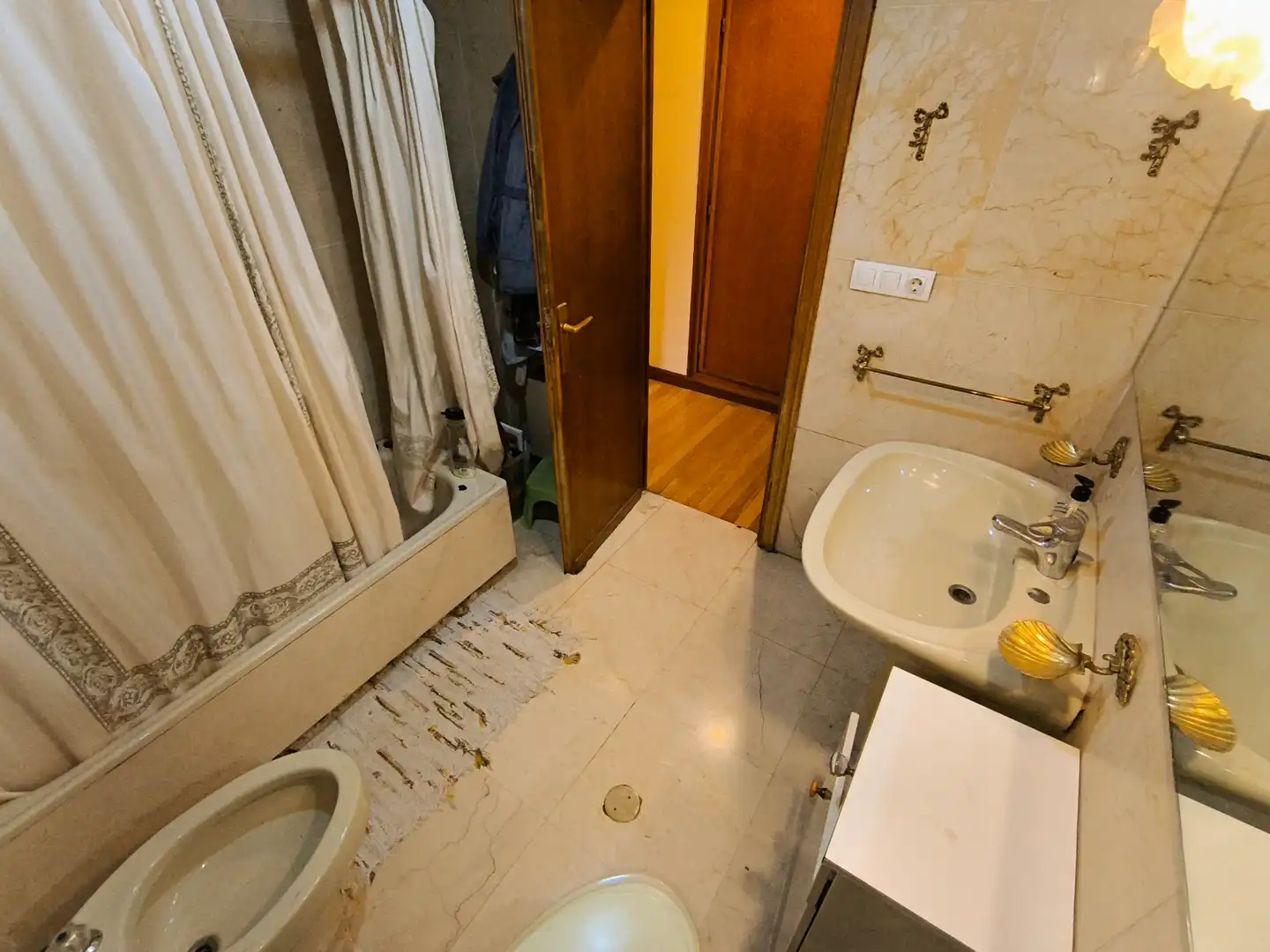Baño de Piso en venta en Palencia con Calefacción, Parquet y Terraza