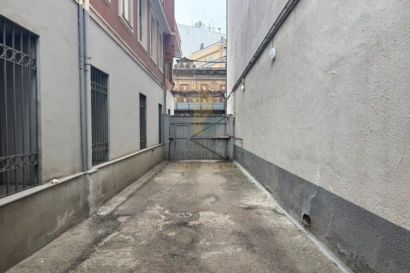 Individuel à vendre à Avenida del Padre Isla 34, imagen 2