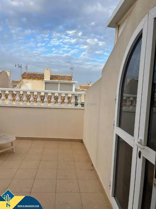 Casa aparellada amb terrassa en venda a Orihuela Costa, imagen 16