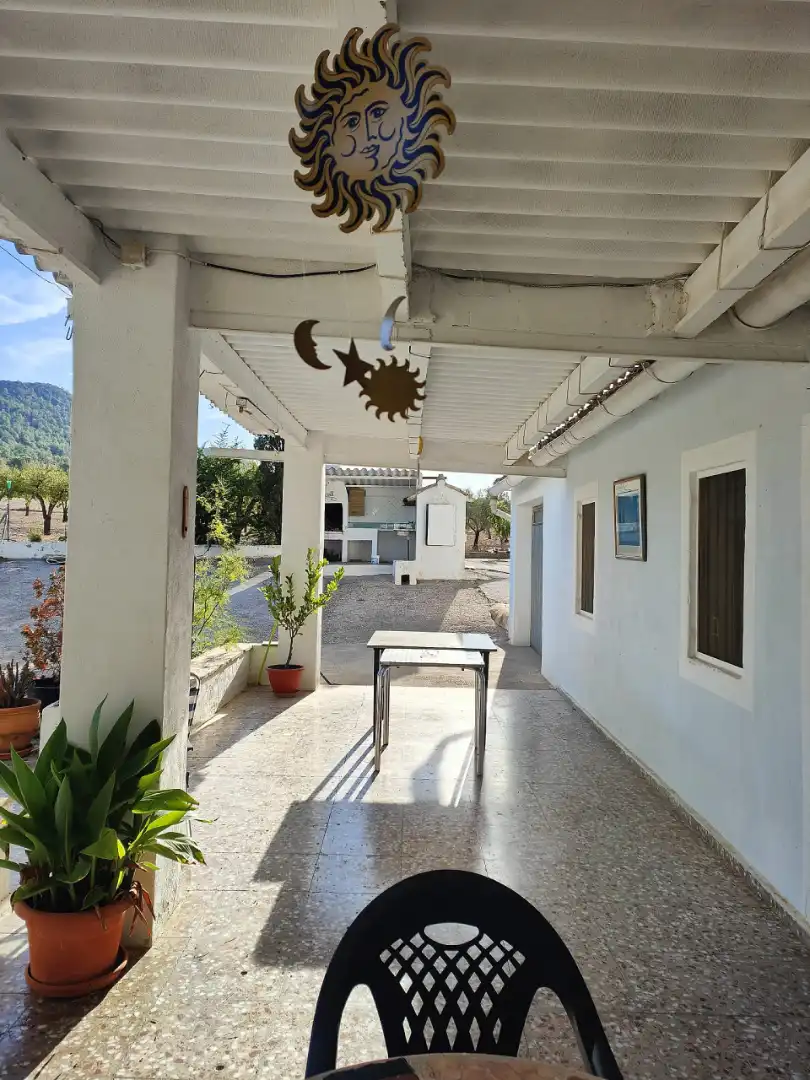Casa o xalet en venda en Yecla amb Jardí privat, Terrassa i Piscina