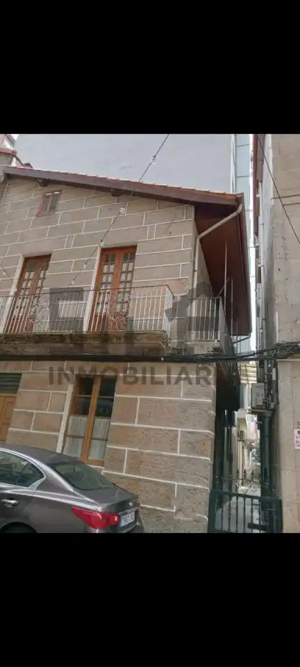 Houses for sale in O Carballiño