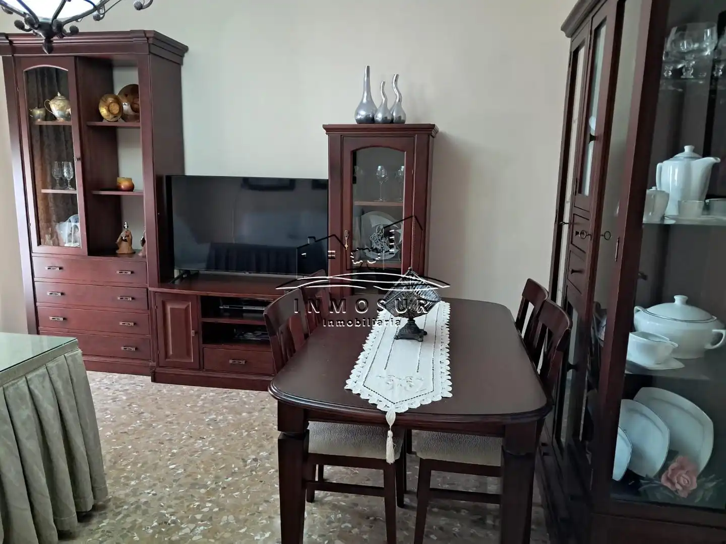 Sala de estar de Piso en venta en Lucena con Trastero y Amueblado