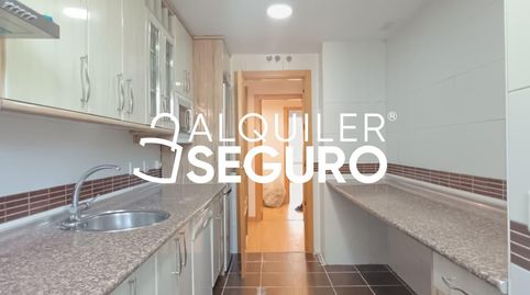 Foto 3 de Piso de alquiler en Guinea Ecuatorial , El Bercial, Getafe