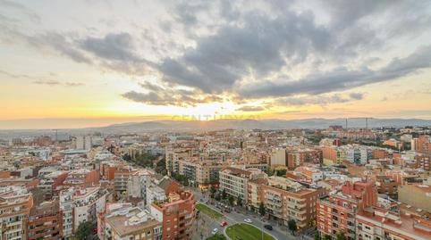 Foto 5 de Apartament en venda a Avenida Cornellà, 23, La Plana, Barcelona