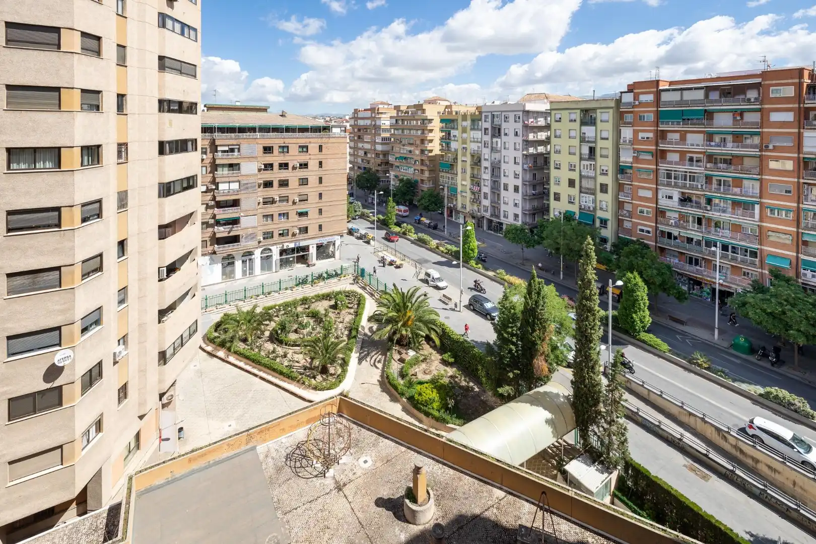 Flat with lift for sale in CAMINO DE RONDA 101, imagen 2