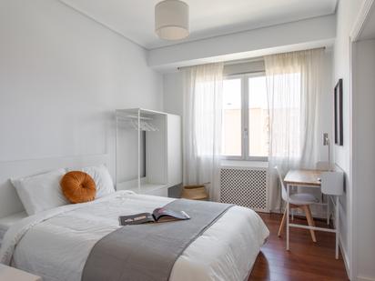 Bedroom of Flat to share in  Madrid Capital  with Air Conditioner and Balcony
