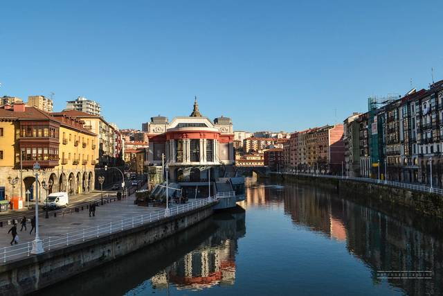Local comercial en Venta en Abandoibarra Etorbidea en Abandoibarra - Guggenheim