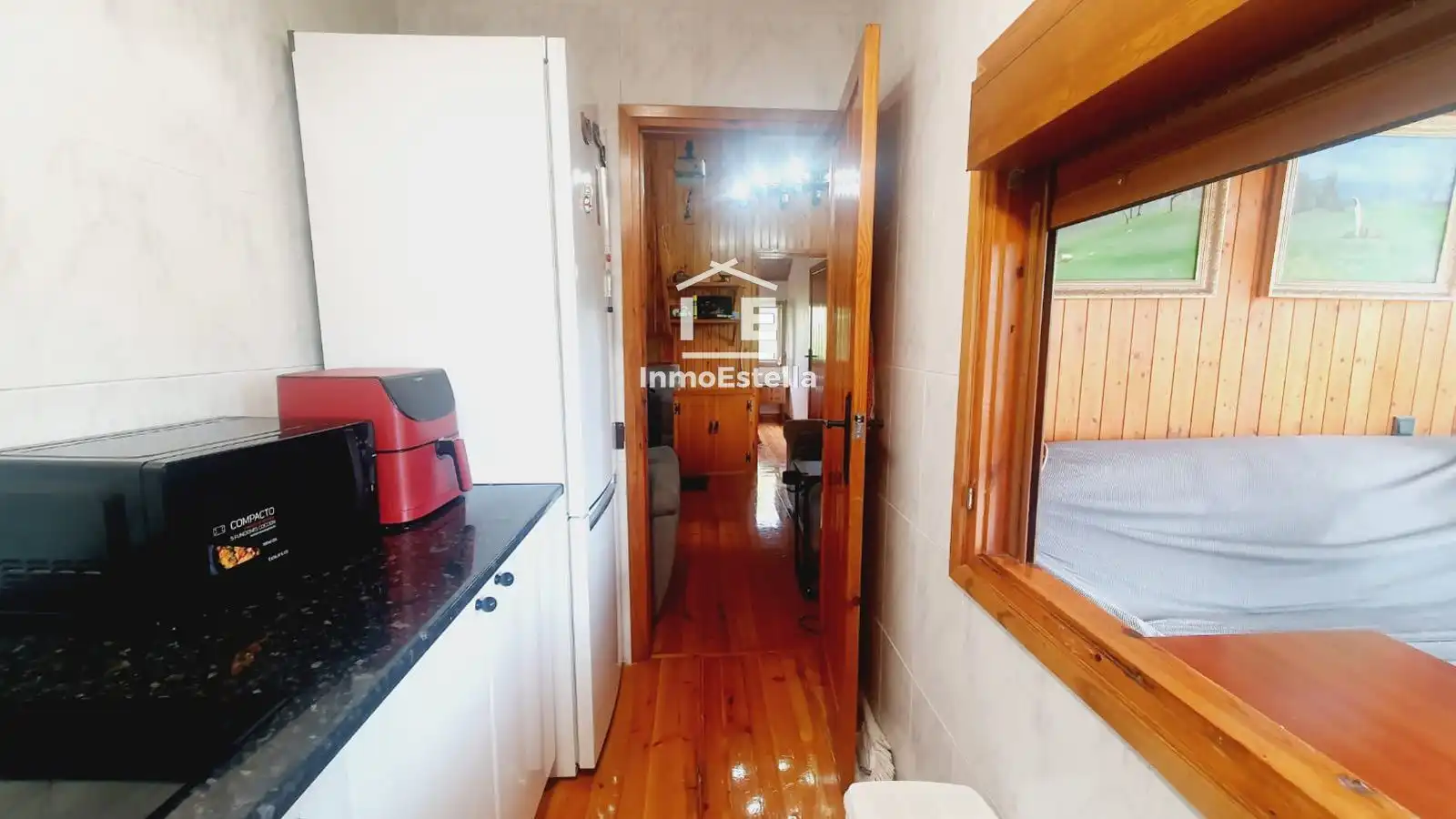 Cuina de Casa o xalet en venda en Améscoa Baja amb Calefacció, Jardí privat i Terrassa