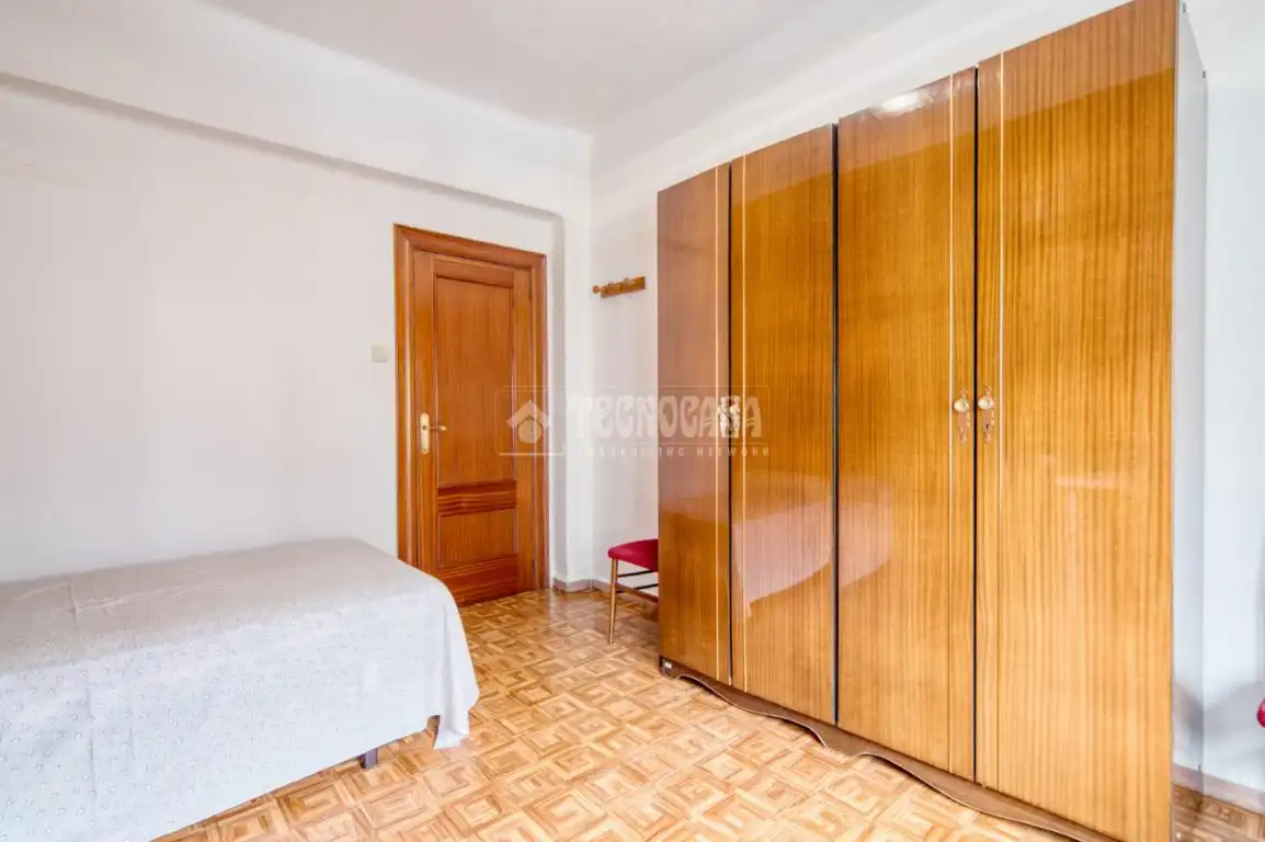 Schlafzimmer von Wohnung zur Miete in Salamanca