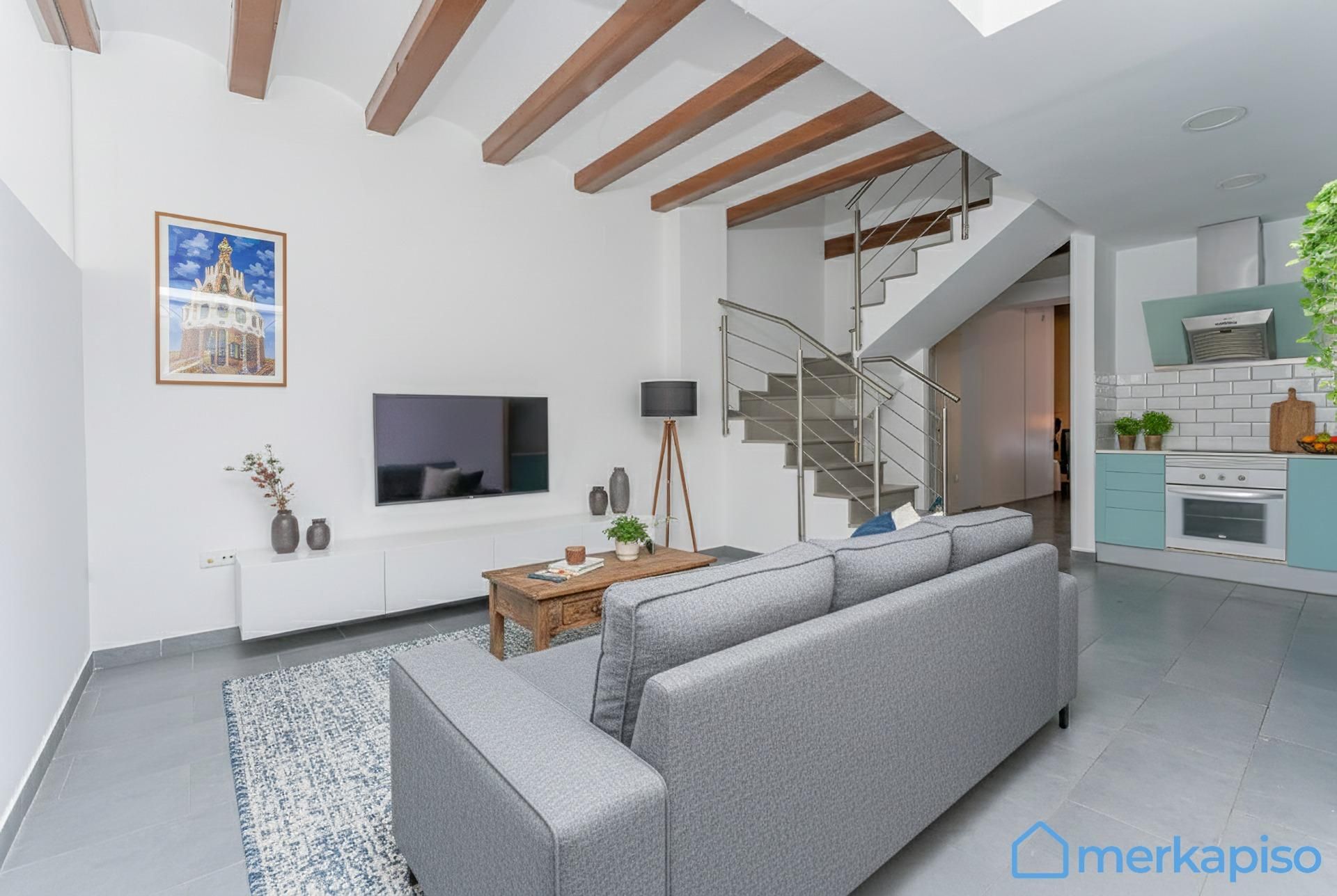 Living room of Single-family semi-detached for sale in Sant Boi de Llobregat  with Private garden, Parquet flooring and Terrace