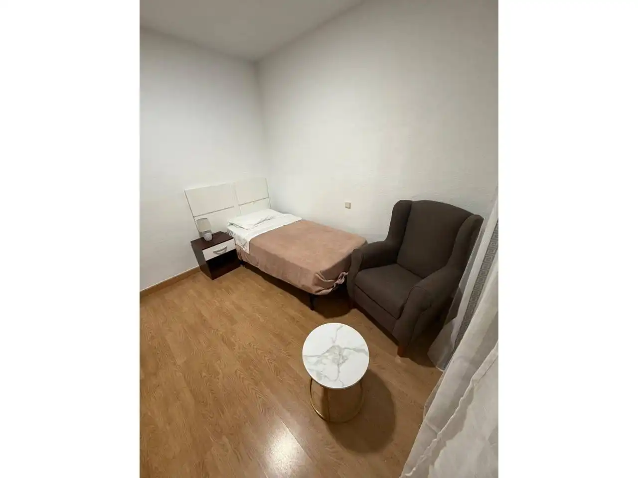 Habitación de Piso de alquiler en Ocaña con Aire acondicionado, Calefacción y Jardín privado