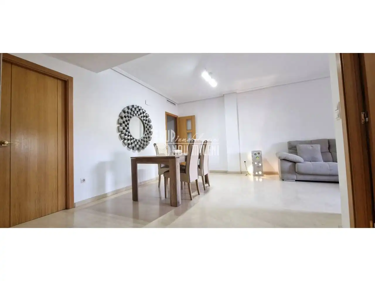 Esszimmer von Wohnung zur Miete in Massanassa mit Klimaanlage, Terrasse und Möbliert