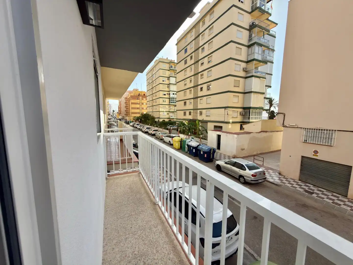 Vista exterior de Edifici en venda en Vélez-Málaga amb Alarma