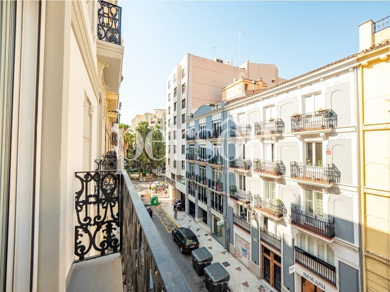 Vista exterior de Pis en venda en  Valencia Capital amb Aire condicionat i Balcó