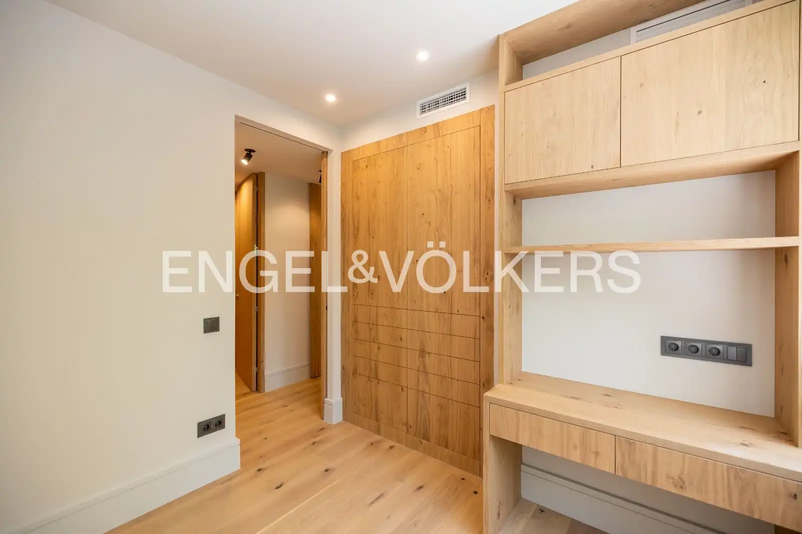 Habitación de Piso en venta en Barcelona con Aire acondicionado, Calefacción y Parquet