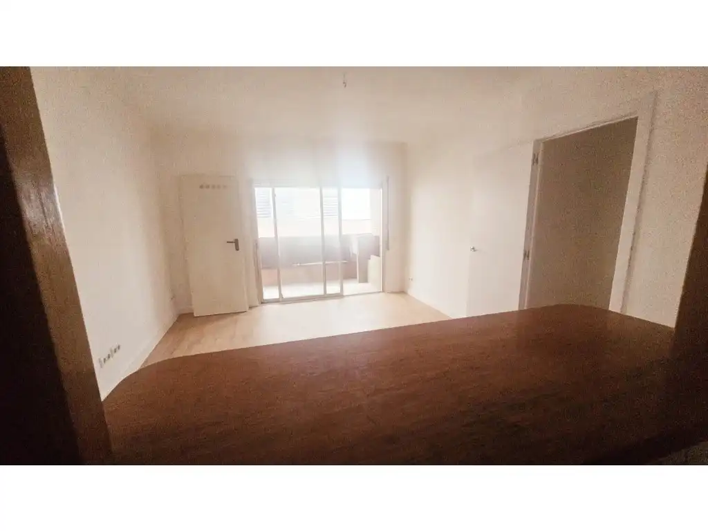 Piso en venta en Carrer de Jovara, Calella