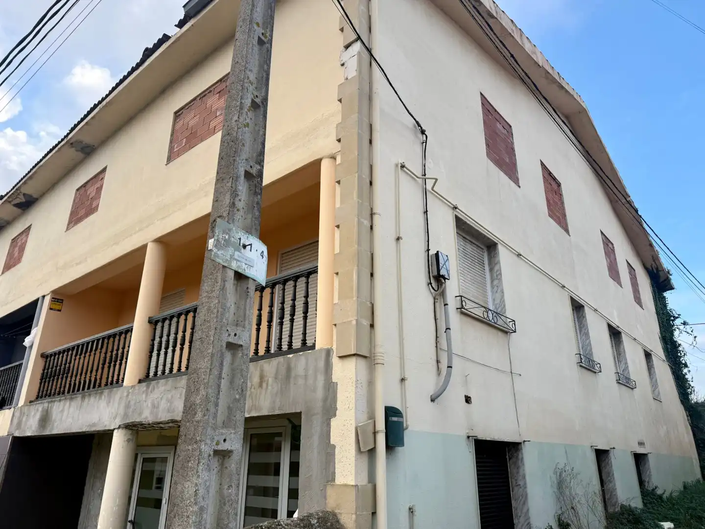 Außenansicht von Geschaftsraum zum Verkauf in Santander