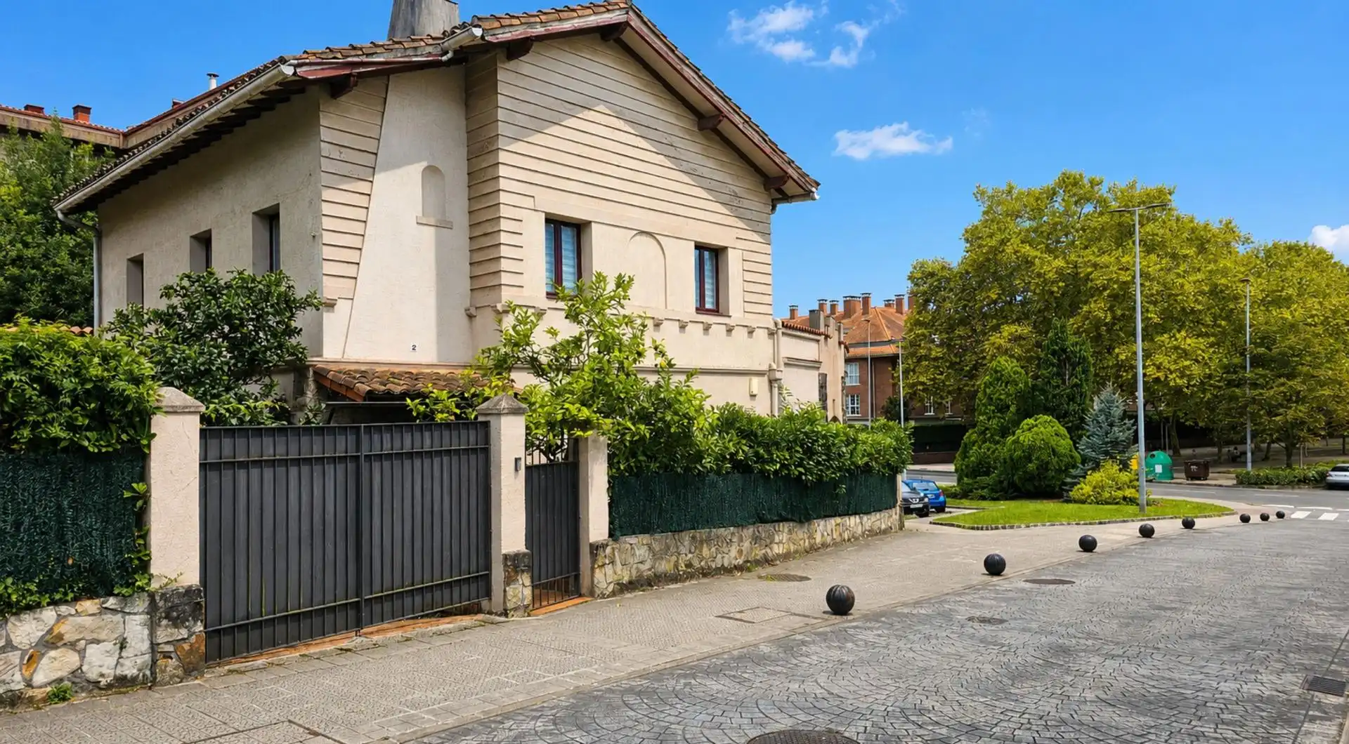 Exterior view of Houses for sale in Leioa  with Heating, Private garden and Terrace