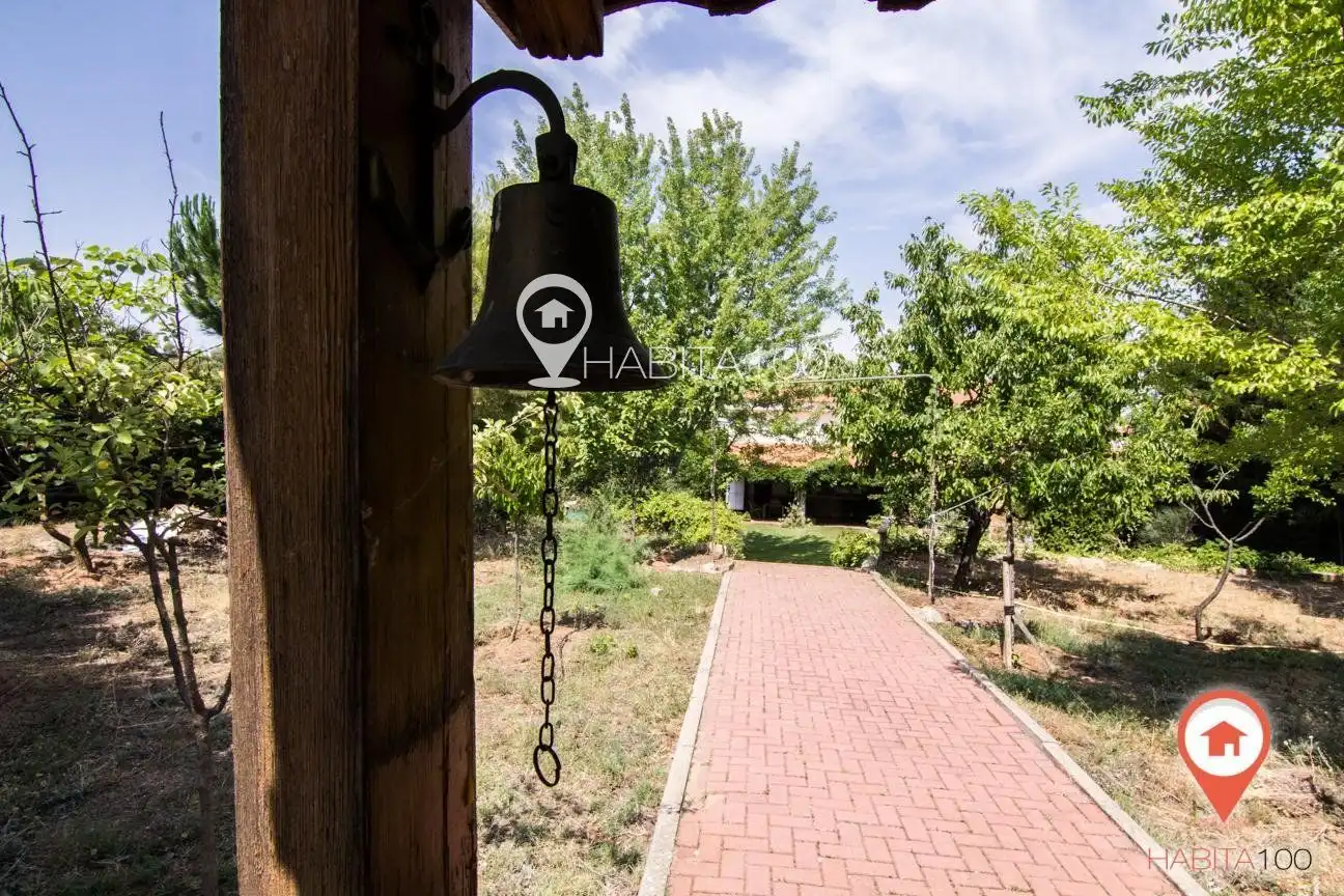 Casa o xalet en venda en Arcas del Villar amb Piscina i Piscina comunitària