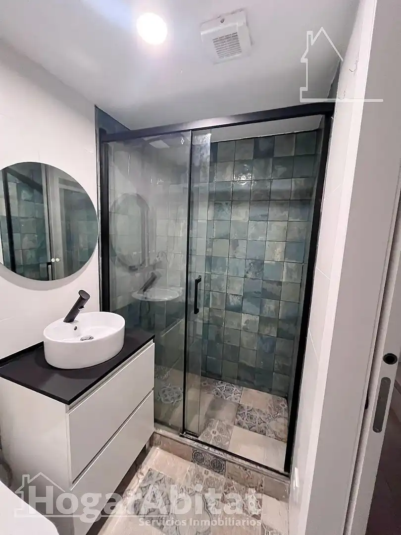 Baño de Casa adosada en venta en Llíria con Aire acondicionado, Terraza y Trastero