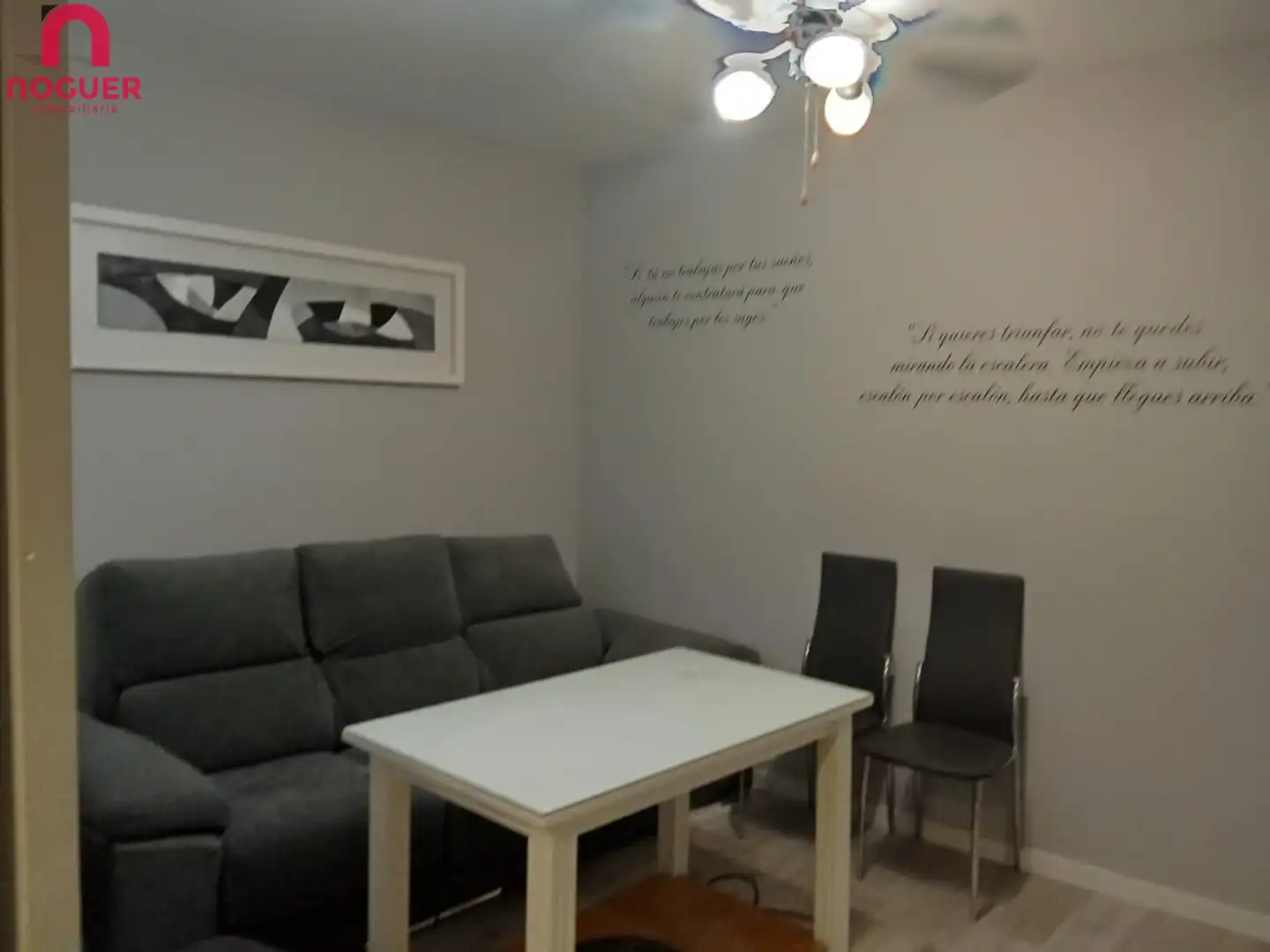 Wohnzimmer von Wohnung zur Miete in Córdoba mit Heizung und Möbliert