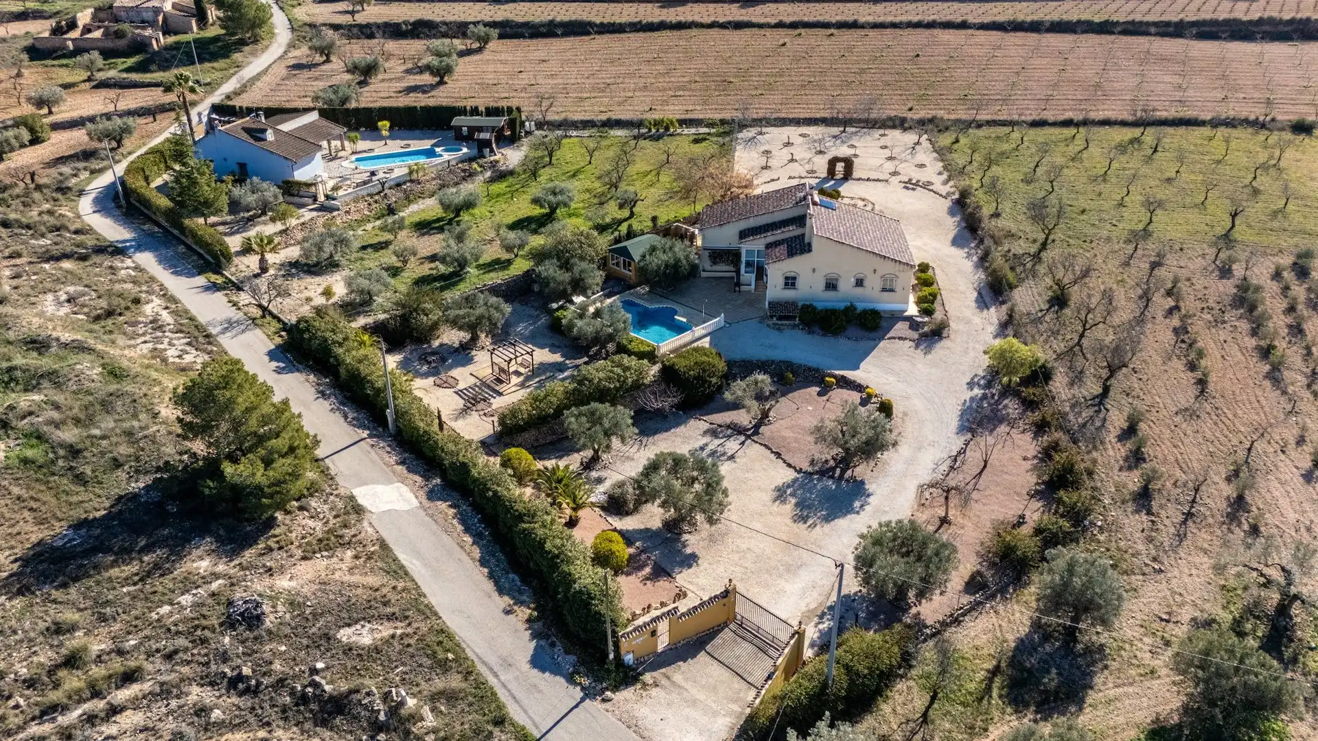 Vista exterior de Finca rústica en venta en Jumilla con Calefacción, Jardín privado y Terraza