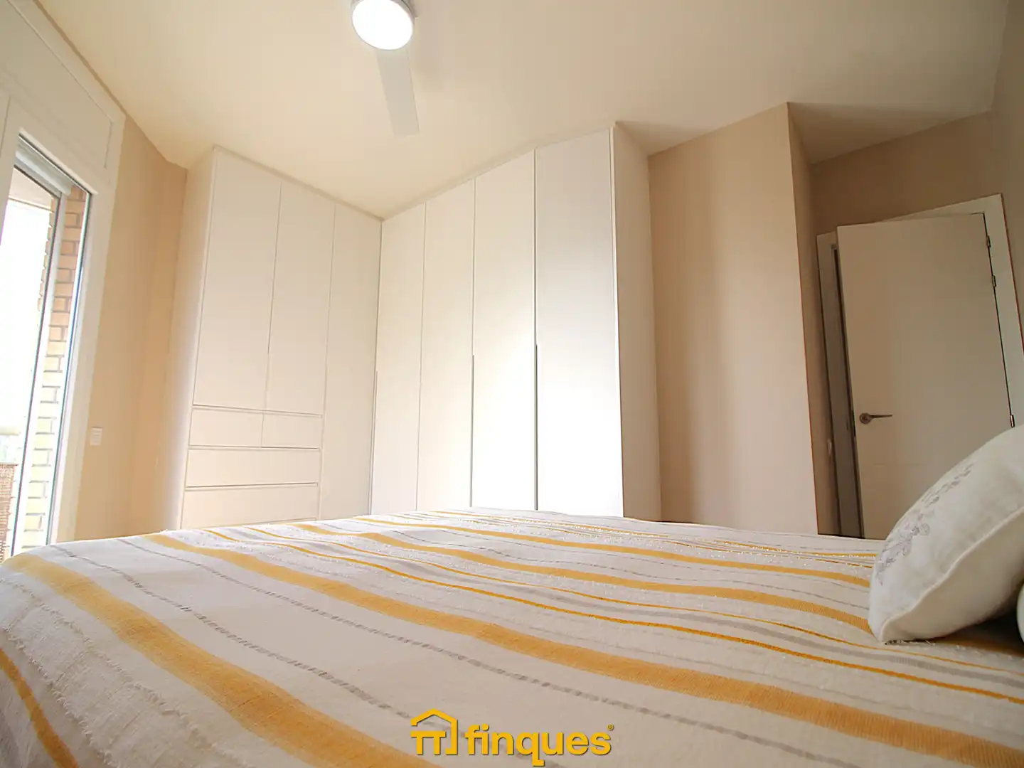Habitación de Piso en venta en Mollet del Vallès con Aire acondicionado, Calefacción y Parquet