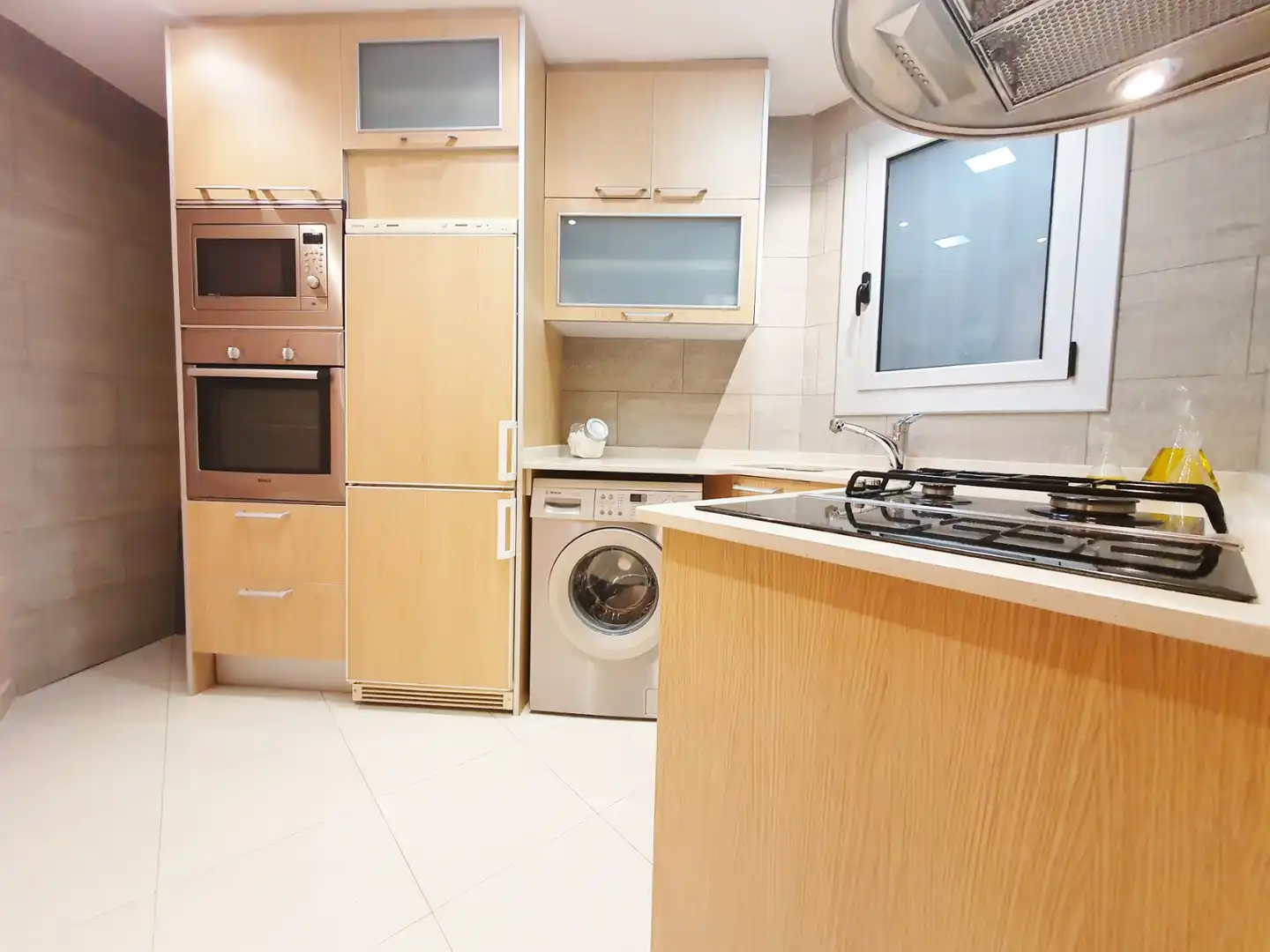Küche von Wohnung zum Verkauf in Barcelona mit Klimaanlage, Heizung und Möbliert