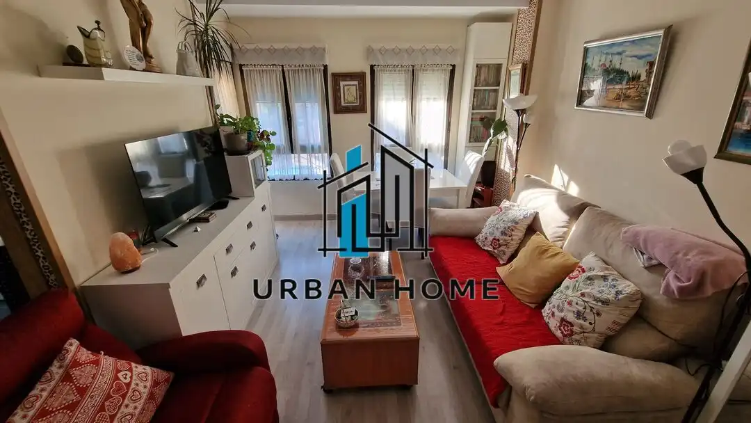 Sala de estar de Piso en venta en Carrizo con Calefacción, Parquet y Terraza