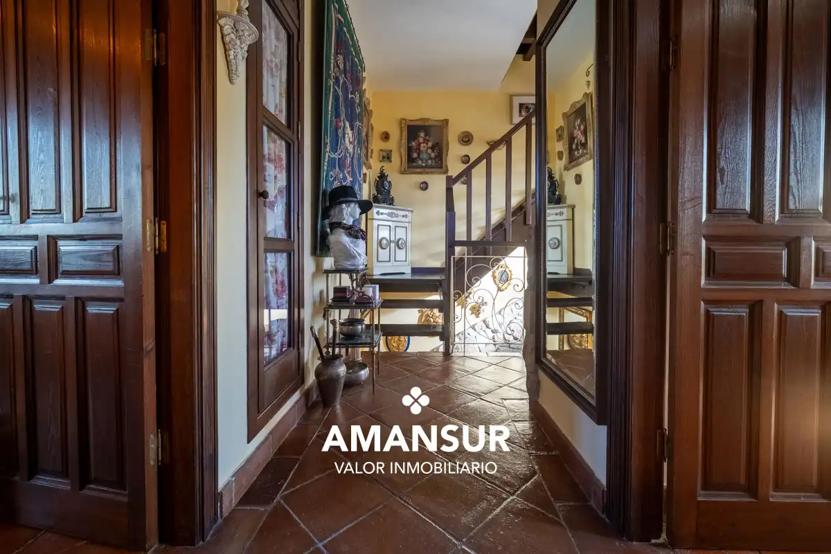 Chalet con piscina en venta en Avenida del Almendro, imagen 91