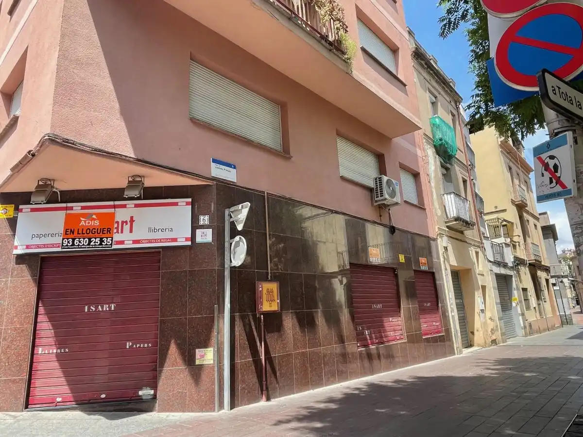 Gewerbefläche zur Miete in Llorenç Presas 6, imagen 3