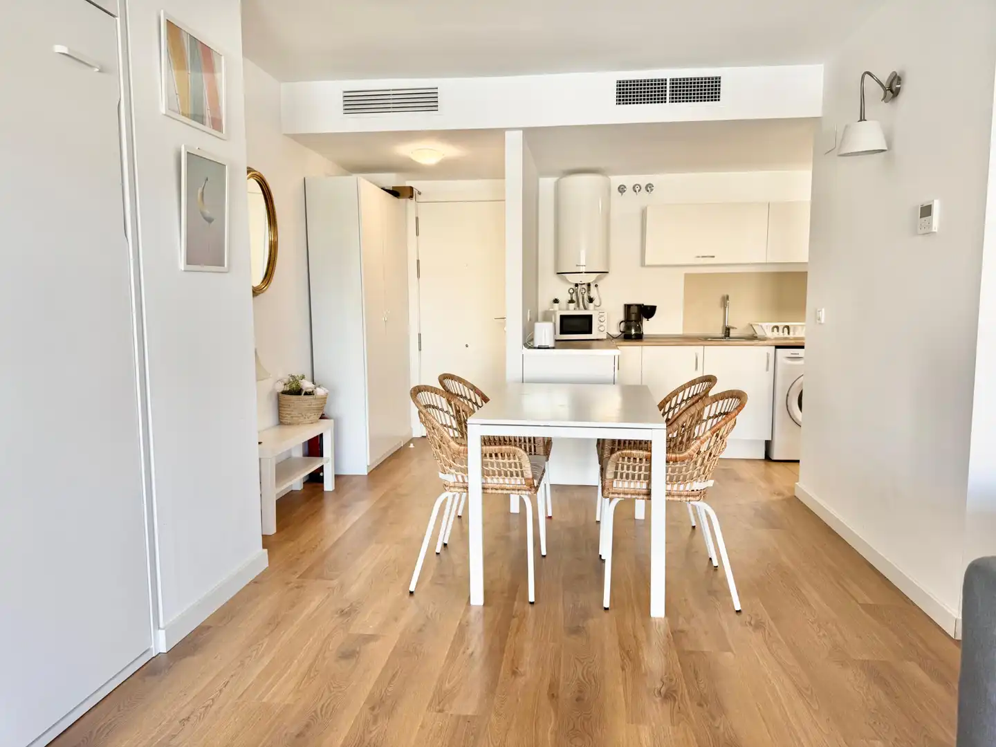 Comedor de Apartamento de alquiler en Canet d'En Berenguer con Aire acondicionado, Calefacción y Amueblado