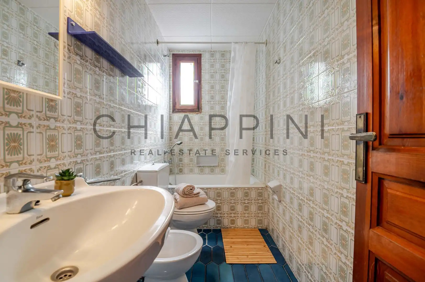 Baño de Piso en venta en Palafrugell con Terraza y Piscina comunitaria
